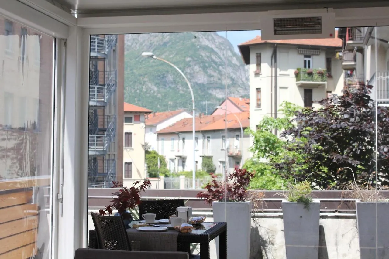 Solosonno Lecco 3*,