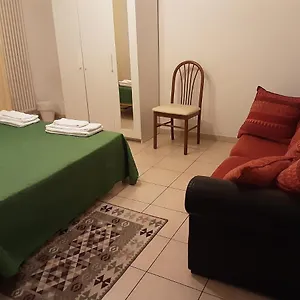  Pensjonat Locazione Menini - Zona Stazione Włochy