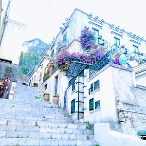 Mabel , Taormina Italien