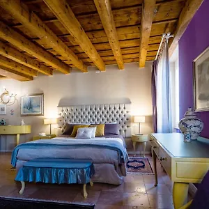 Mazzini 2*, Verona Italien